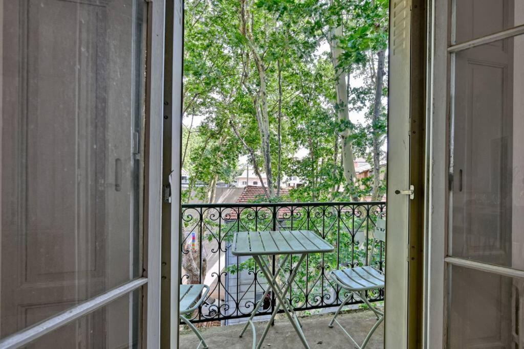 Au Coeur Des Platanes - Parking Gratuit Sous-Terrain - Clim - Balcon Apartment Avignon Bagian luar foto